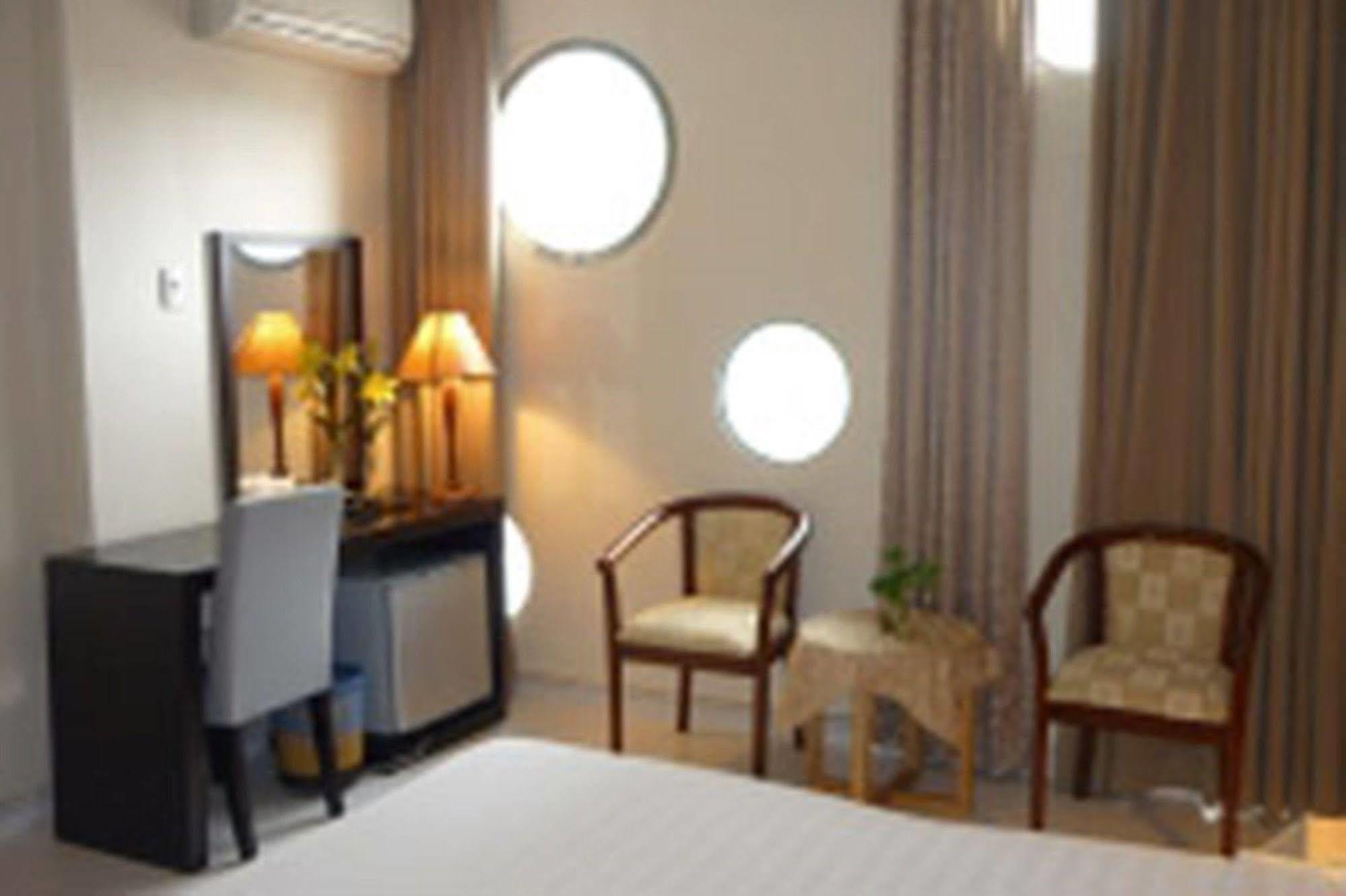 Centana Ben Thanh Hotel Ho Chi Minh Zewnętrze zdjęcie